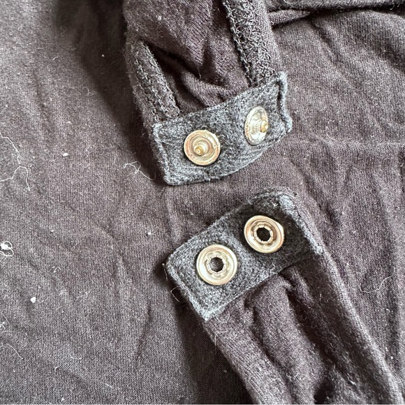 Torrid | Black Ribbed Henly Bodysuit Short Sleeve Neck | Size 00 - Picture 7 of 9